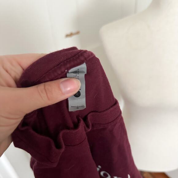 Taylor Swift Taylor’s Version Shirt Size Small - Picture 4 of 4